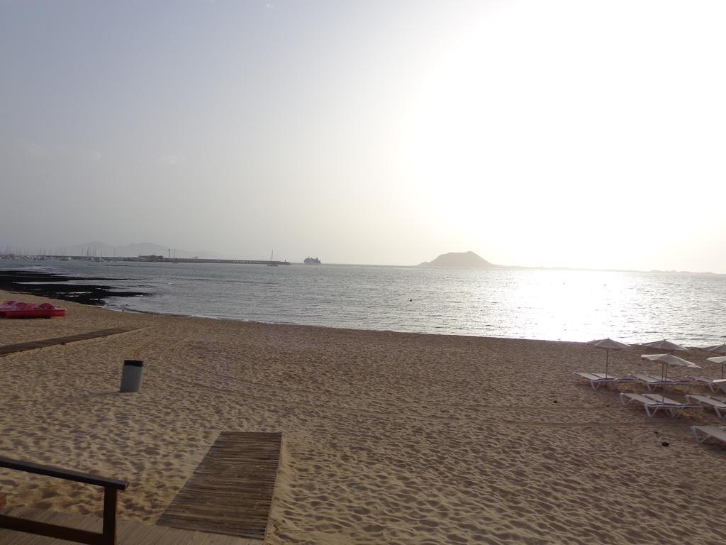 Habitaciones Residencial Corralejo Centro Playa Экстерьер фото
